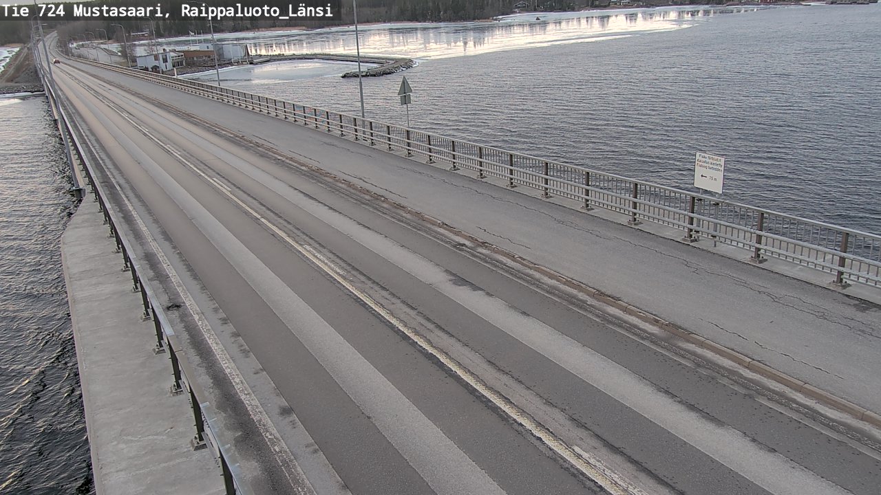 Weather Camera Image Road 724 Mustasaari, Raippaluoto, west, Mustasaari, Pohjanmaa