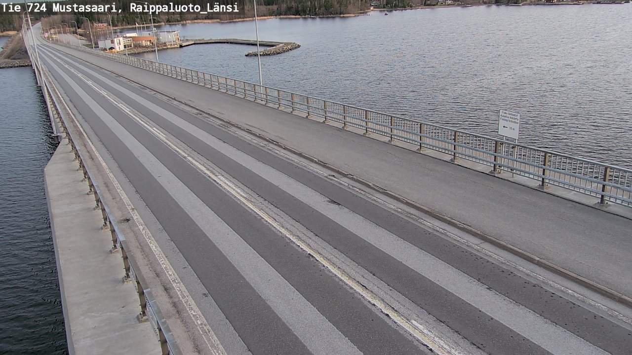 Weather Camera Image Road 724 Mustasaari, Raippaluoto, west, Mustasaari, Pohjanmaa