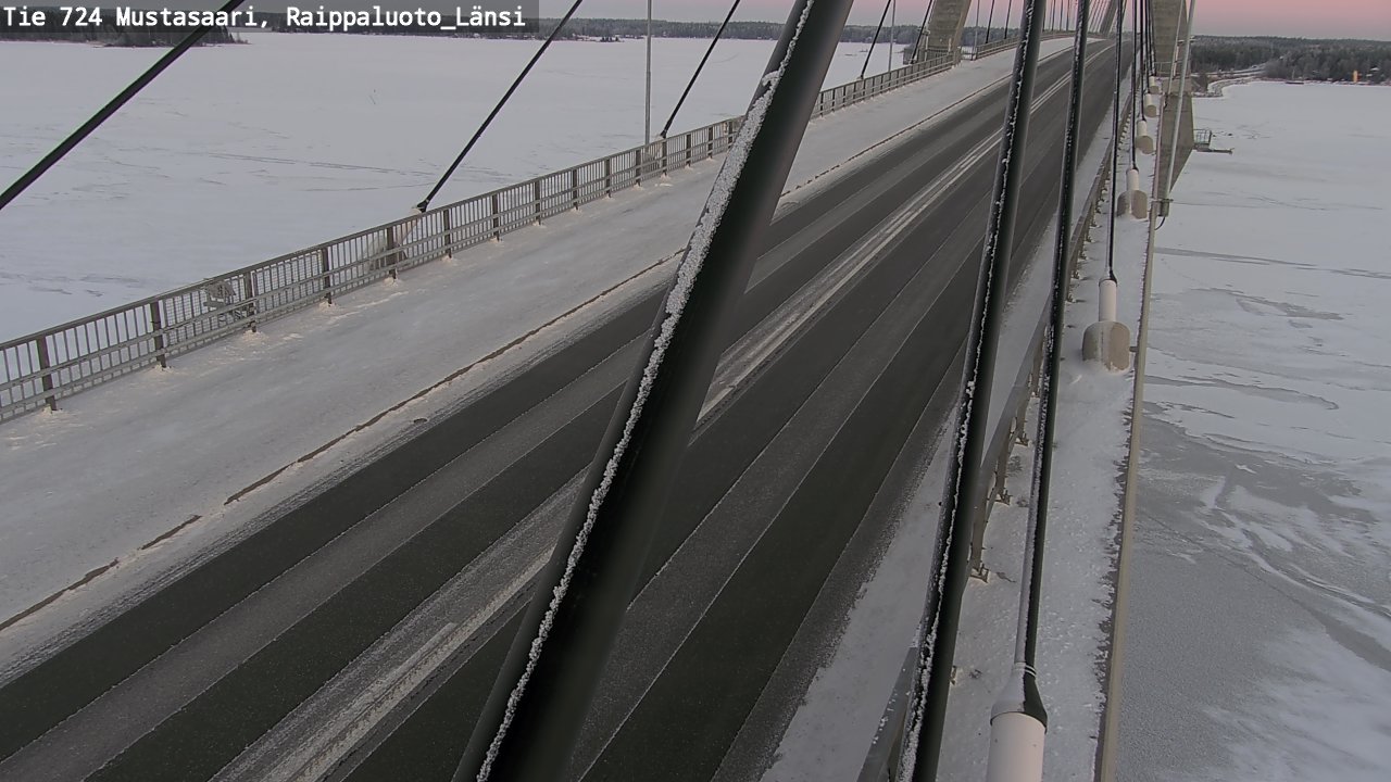 Weather Camera Image Road 724 Mustasaari, Raippaluoto, west, Mustasaari, Pohjanmaa