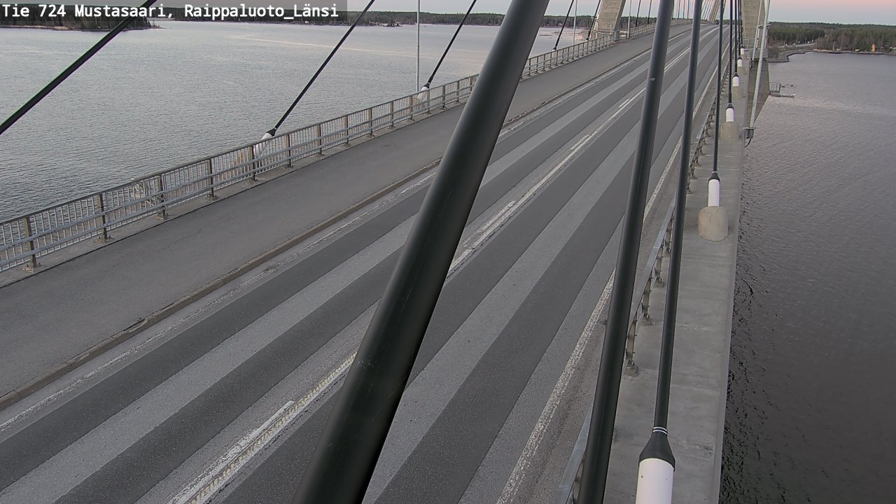 Weather Camera Image Road 724 Mustasaari, Raippaluoto, west, Mustasaari, Pohjanmaa