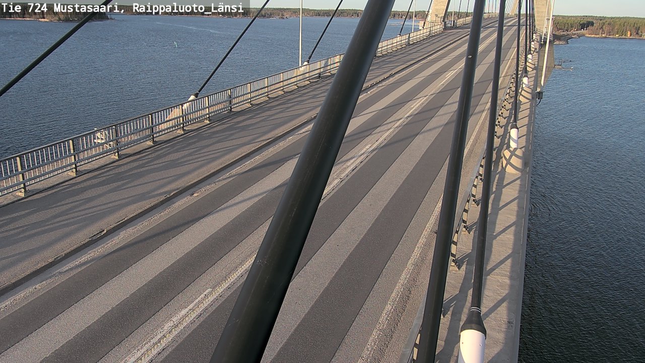 Weather Camera Image Road 724 Mustasaari, Raippaluoto, west, Mustasaari, Pohjanmaa