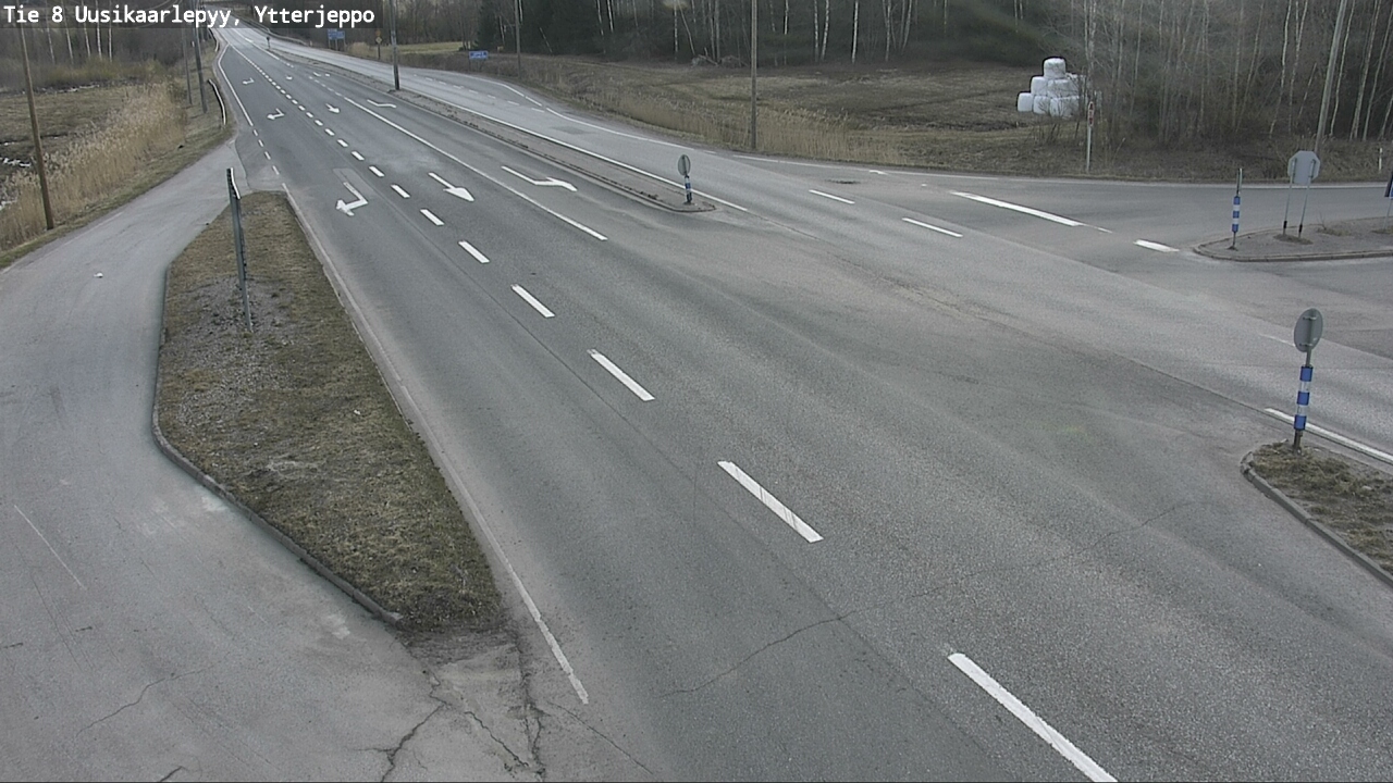 Weather Camera Image Road 8 Uusikaarlepyy, Ytterjeppo, Uusikaarlepyy, Pohjanmaa