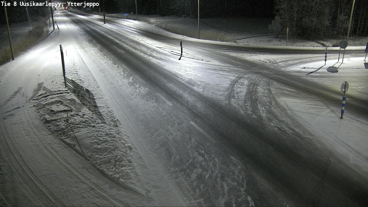 Kelikamerat Kuva Tie 8 Uusikaarlepyy, Ytterjeppo, Uusikaarlepyy, Pohjanmaa