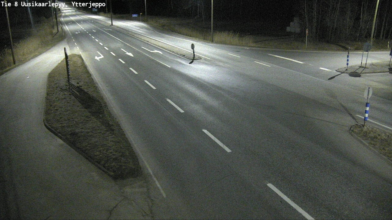 Weather Camera Image Road 8 Uusikaarlepyy, Ytterjeppo, Uusikaarlepyy, Pohjanmaa
