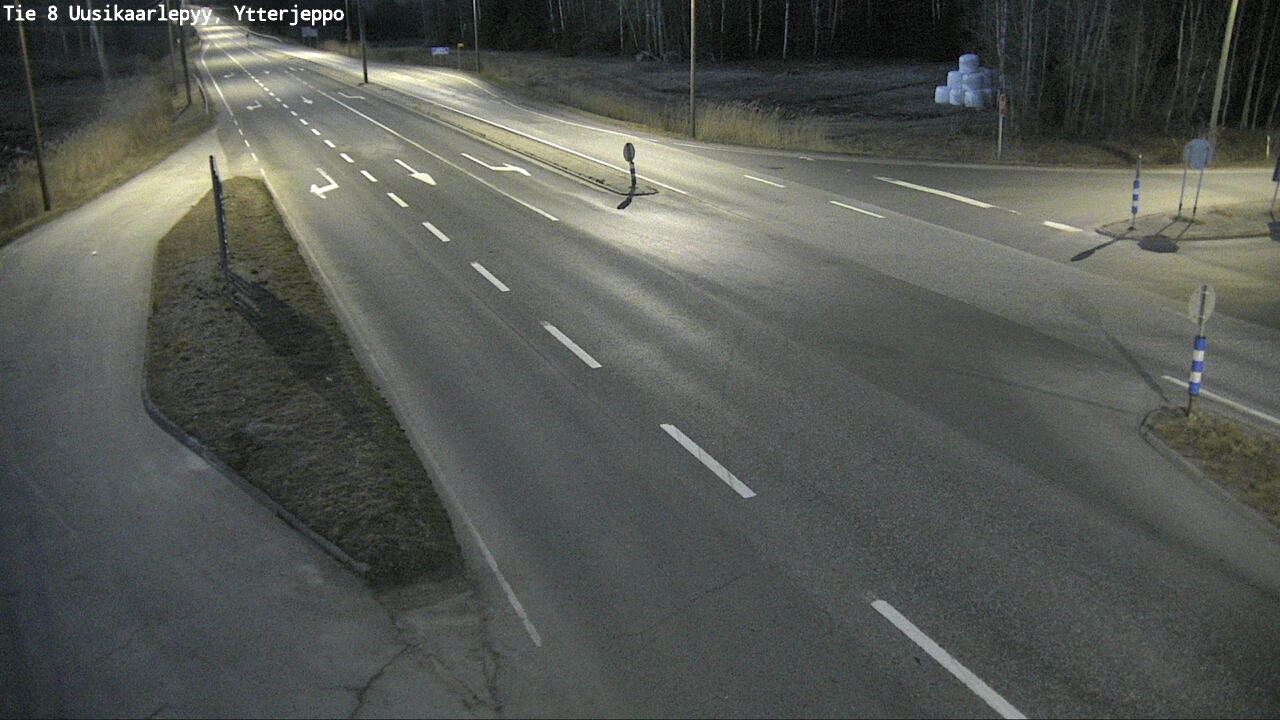 Kelikamerat Kuva Tie 8 Uusikaarlepyy, Ytterjeppo, Uusikaarlepyy, Pohjanmaa