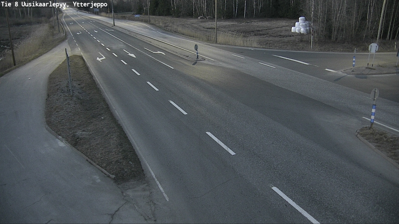 Kelikamerat Kuva Tie 8 Uusikaarlepyy, Ytterjeppo, Uusikaarlepyy, Pohjanmaa