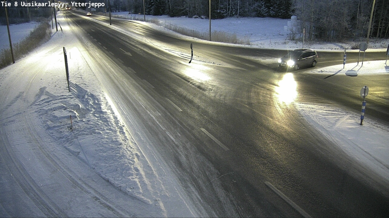 Kelikamerat Kuva Tie 8 Uusikaarlepyy, Ytterjeppo, Uusikaarlepyy, Pohjanmaa