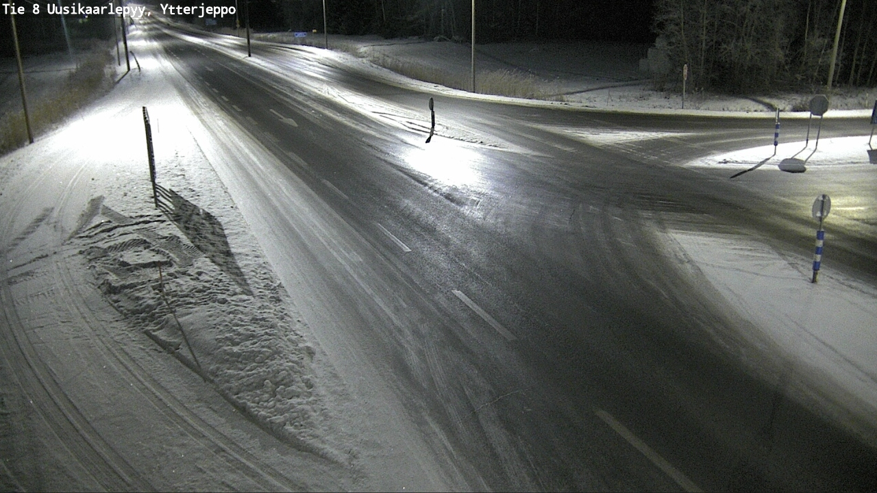 Kelikamerat Kuva Tie 8 Uusikaarlepyy, Ytterjeppo, Uusikaarlepyy, Pohjanmaa