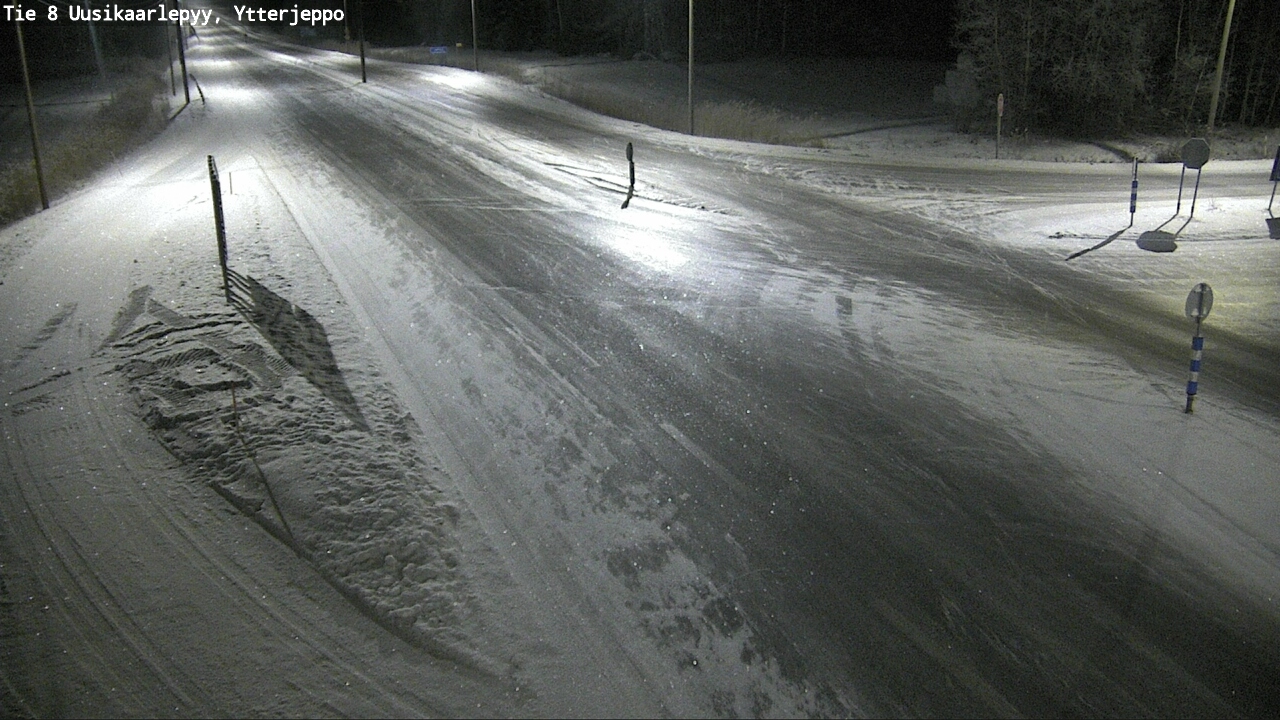 Kelikamerat Kuva Tie 8 Uusikaarlepyy, Ytterjeppo, Uusikaarlepyy, Pohjanmaa