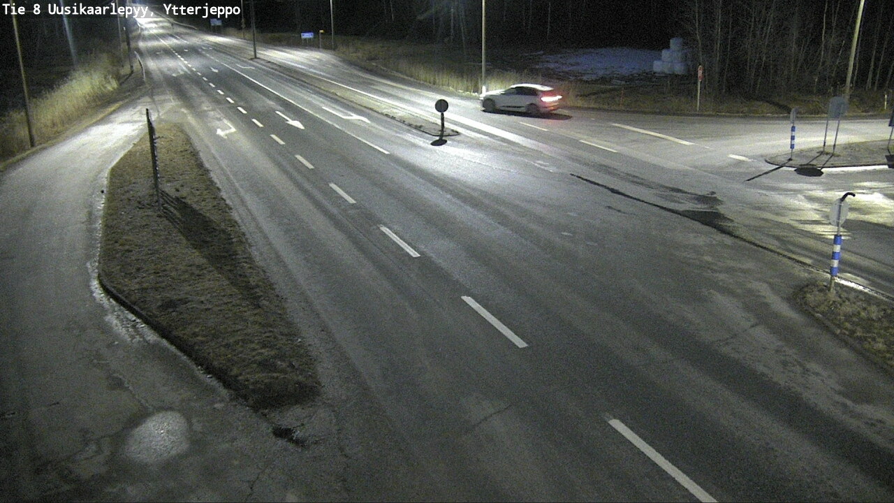 Kelikamerat Kuva Tie 8 Uusikaarlepyy, Ytterjeppo, Uusikaarlepyy, Pohjanmaa