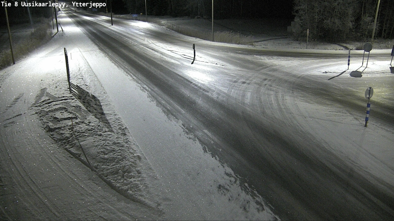 Kelikamerat Kuva Tie 8 Uusikaarlepyy, Ytterjeppo, Uusikaarlepyy, Pohjanmaa