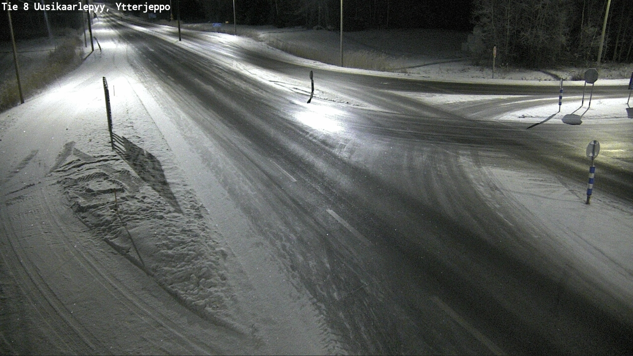 Kelikamerat Kuva Tie 8 Uusikaarlepyy, Ytterjeppo, Uusikaarlepyy, Pohjanmaa