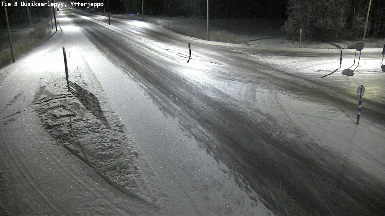 Kelikamerat Kuva Tie 8 Uusikaarlepyy, Ytterjeppo, Uusikaarlepyy, Pohjanmaa
