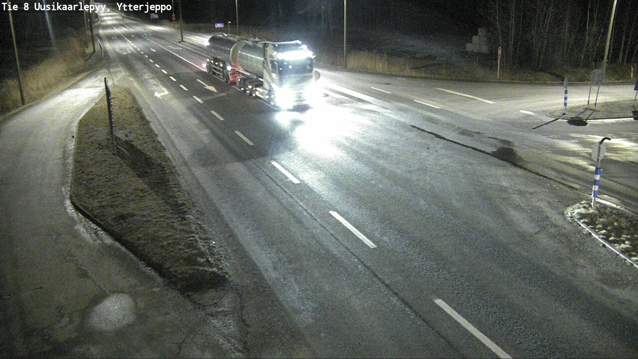 Kelikamerat Kuva Tie 8 Uusikaarlepyy, Ytterjeppo, Uusikaarlepyy, Pohjanmaa