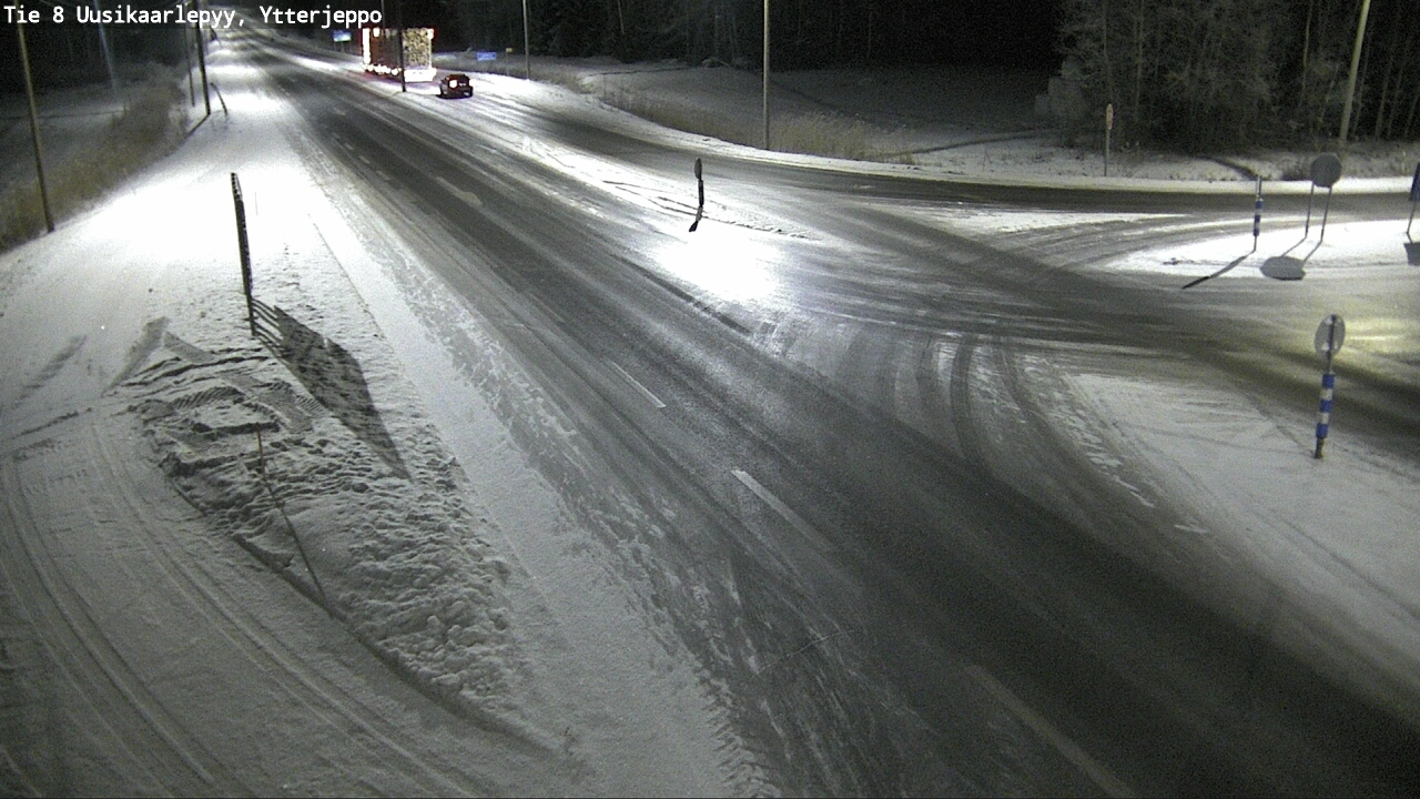 Kelikamerat Kuva Tie 8 Uusikaarlepyy, Ytterjeppo, Uusikaarlepyy, Pohjanmaa