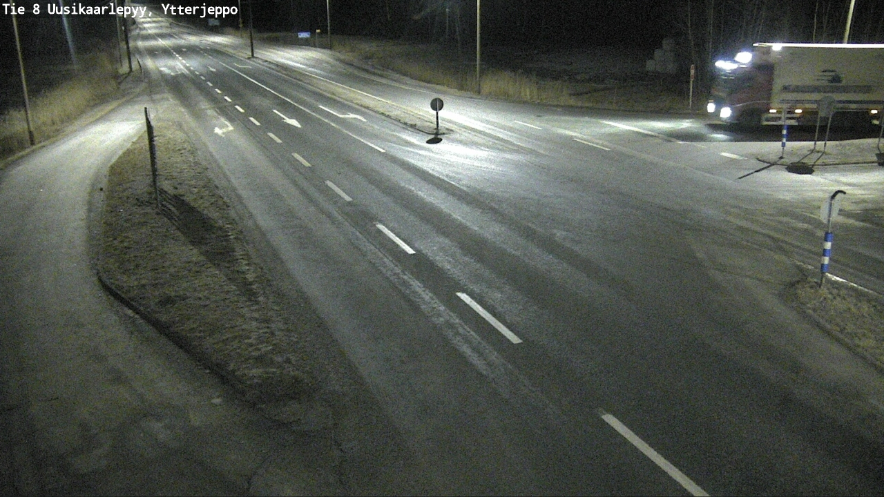 Kelikamerat Kuva Tie 8 Uusikaarlepyy, Ytterjeppo, Uusikaarlepyy, Pohjanmaa