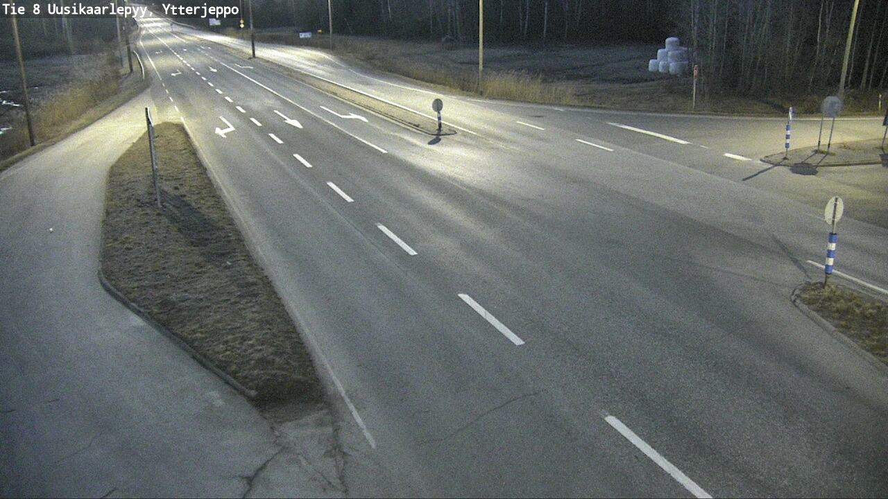 Kelikamerat Kuva Tie 8 Uusikaarlepyy, Ytterjeppo, Uusikaarlepyy, Pohjanmaa