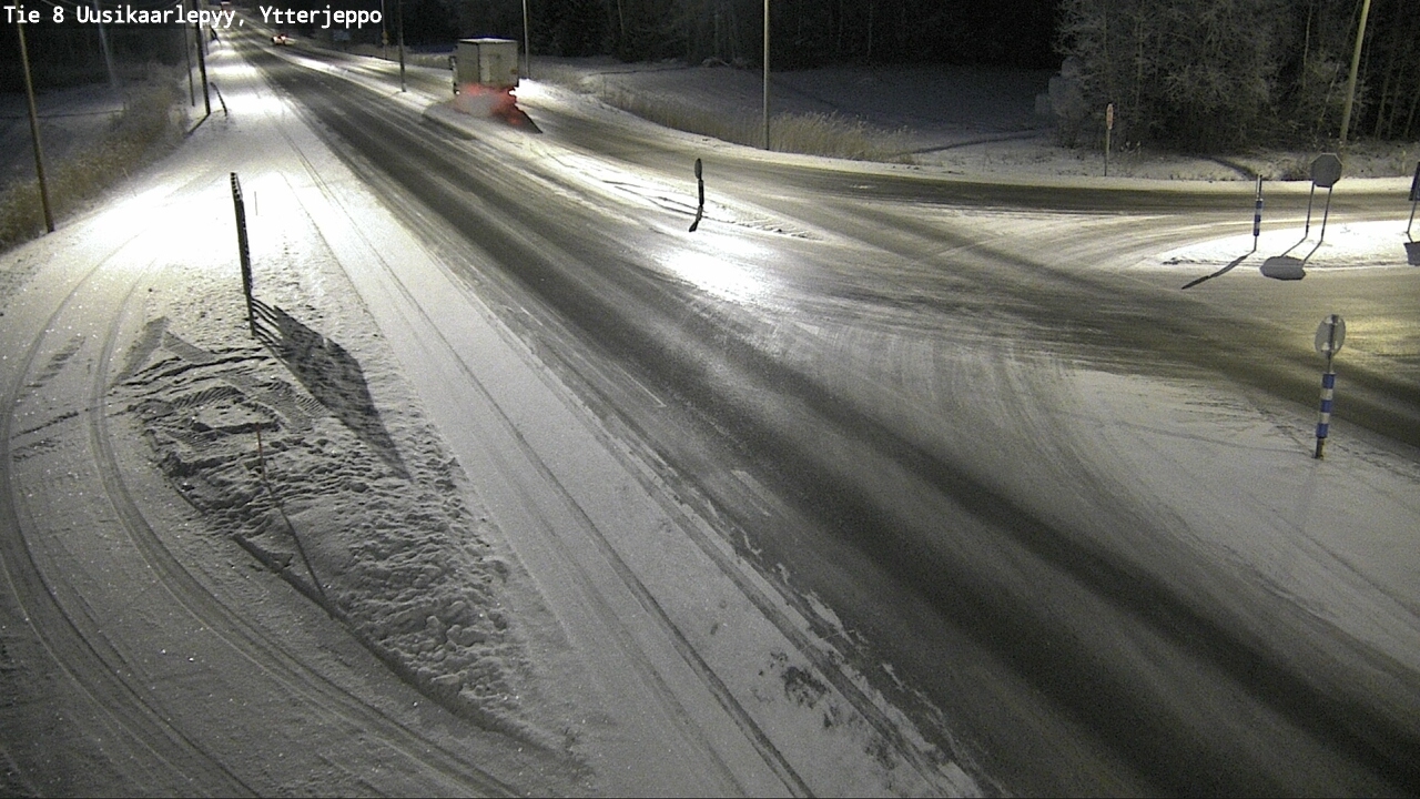 Kelikamerat Kuva Tie 8 Uusikaarlepyy, Ytterjeppo, Uusikaarlepyy, Pohjanmaa