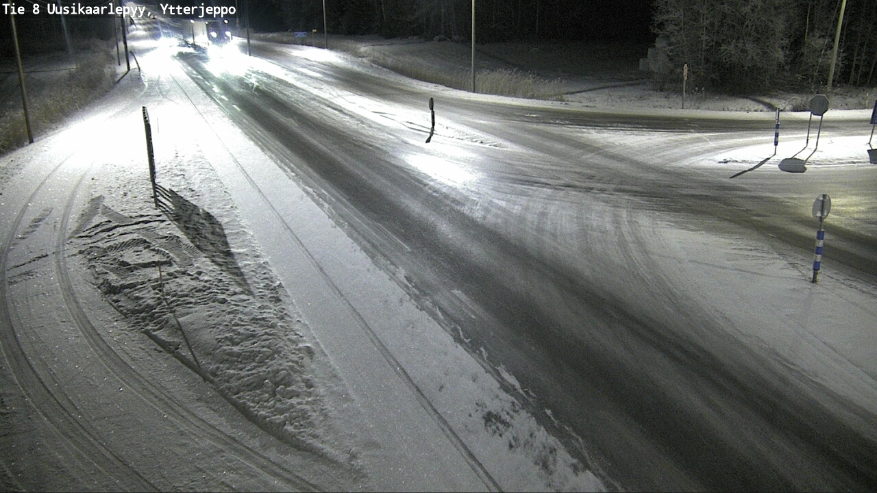 Kelikamerat Kuva Tie 8 Uusikaarlepyy, Ytterjeppo, Uusikaarlepyy, Pohjanmaa