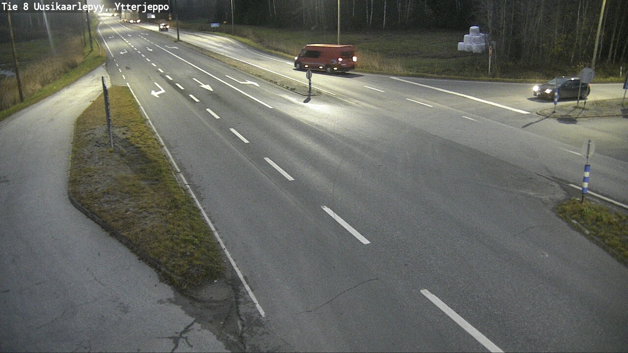 Kelikamerat Kuva Tie 8 Uusikaarlepyy, Ytterjeppo, Uusikaarlepyy, Pohjanmaa