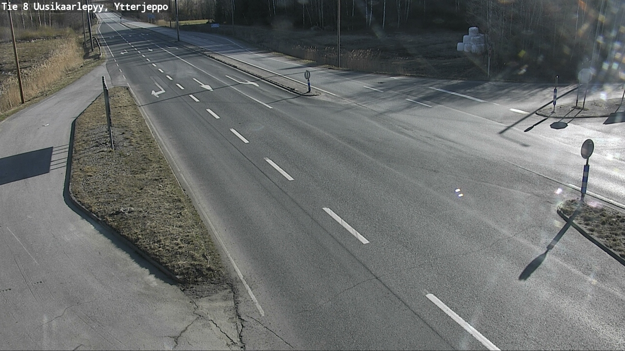 Weather Camera Image Road 8 Uusikaarlepyy, Ytterjeppo, Uusikaarlepyy, Pohjanmaa