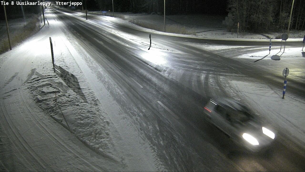 Kelikamerat Kuva Tie 8 Uusikaarlepyy, Ytterjeppo, Uusikaarlepyy, Pohjanmaa