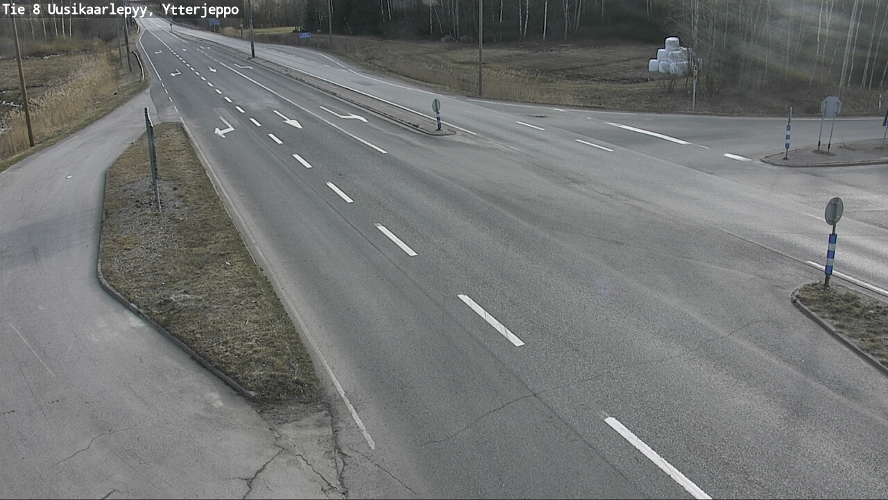 Weather Camera Image Road 8 Uusikaarlepyy, Ytterjeppo, Uusikaarlepyy, Pohjanmaa