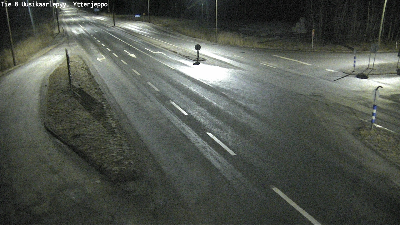 Kelikamerat Kuva Tie 8 Uusikaarlepyy, Ytterjeppo, Uusikaarlepyy, Pohjanmaa