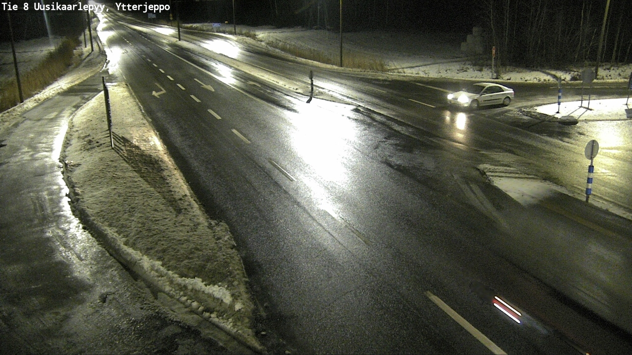 Weather Camera Image Road 8 Uusikaarlepyy, Ytterjeppo, Uusikaarlepyy, Pohjanmaa