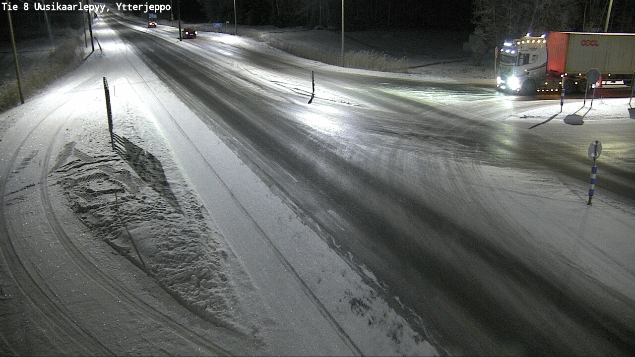 Kelikamerat Kuva Tie 8 Uusikaarlepyy, Ytterjeppo, Uusikaarlepyy, Pohjanmaa