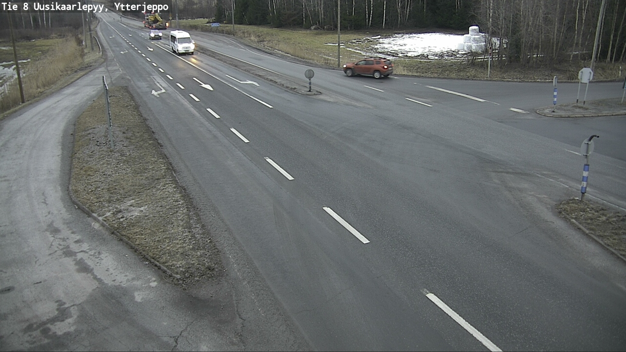 Kelikamerat Kuva Tie 8 Uusikaarlepyy, Ytterjeppo, Uusikaarlepyy, Pohjanmaa