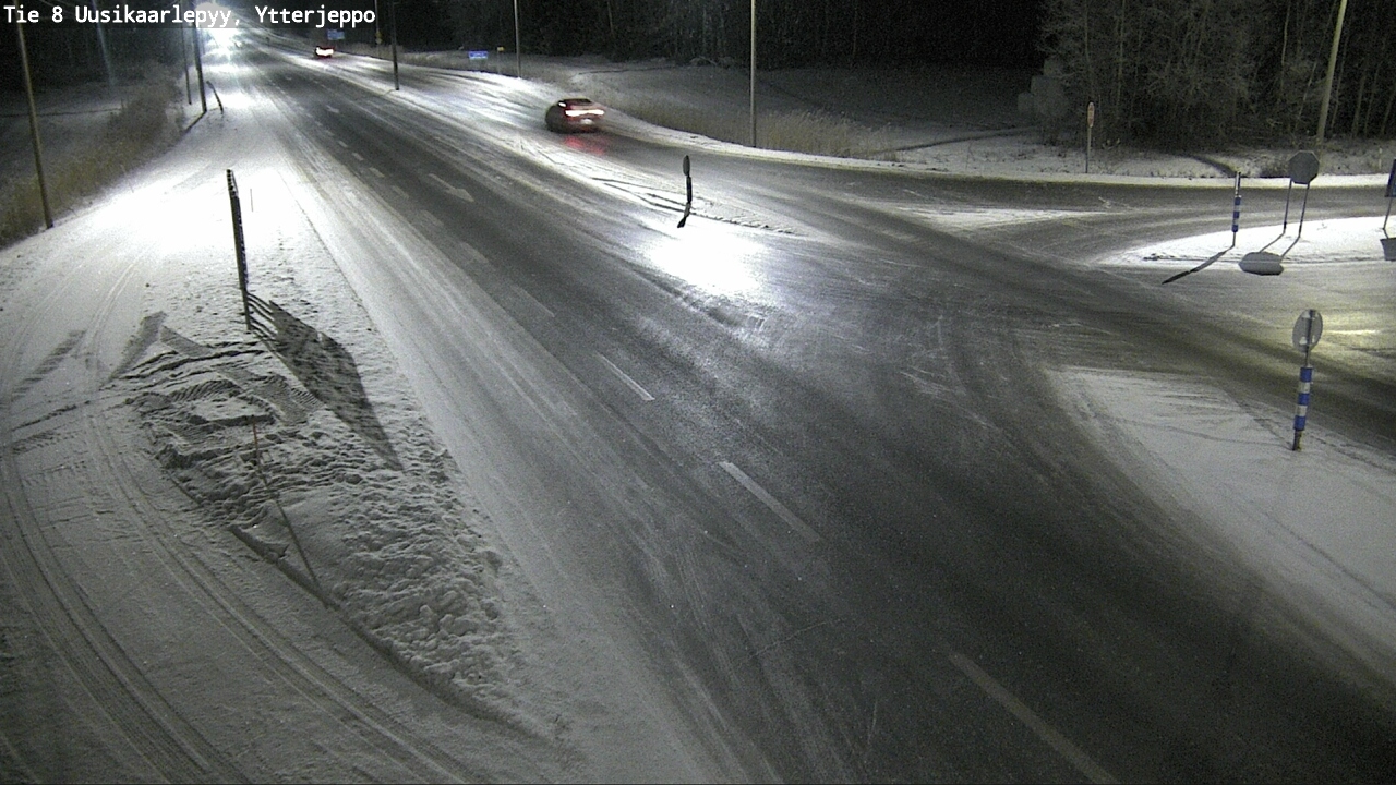 Kelikamerat Kuva Tie 8 Uusikaarlepyy, Ytterjeppo, Uusikaarlepyy, Pohjanmaa