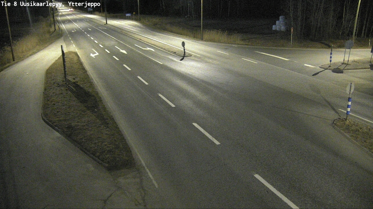 Kelikamerat Kuva Tie 8 Uusikaarlepyy, Ytterjeppo, Uusikaarlepyy, Pohjanmaa
