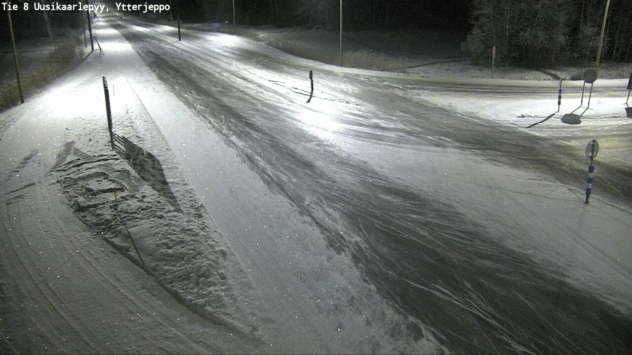 Kelikamerat Kuva Tie 8 Uusikaarlepyy, Ytterjeppo, Uusikaarlepyy, Pohjanmaa