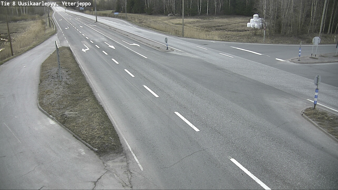 Weather Camera Image Road 8 Uusikaarlepyy, Ytterjeppo, Uusikaarlepyy, Pohjanmaa