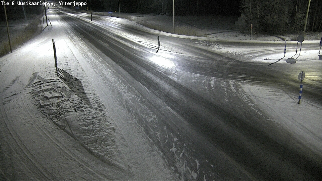 Kelikamerat Kuva Tie 8 Uusikaarlepyy, Ytterjeppo, Uusikaarlepyy, Pohjanmaa