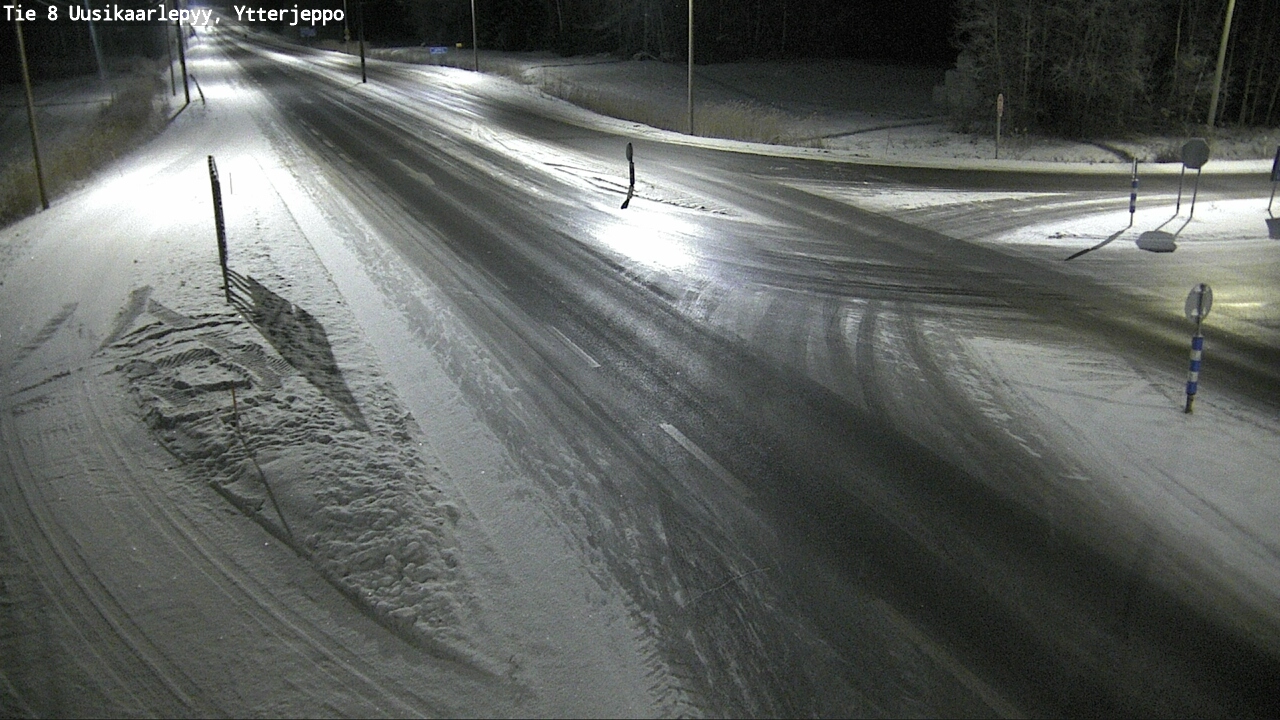 Kelikamerat Kuva Tie 8 Uusikaarlepyy, Ytterjeppo, Uusikaarlepyy, Pohjanmaa