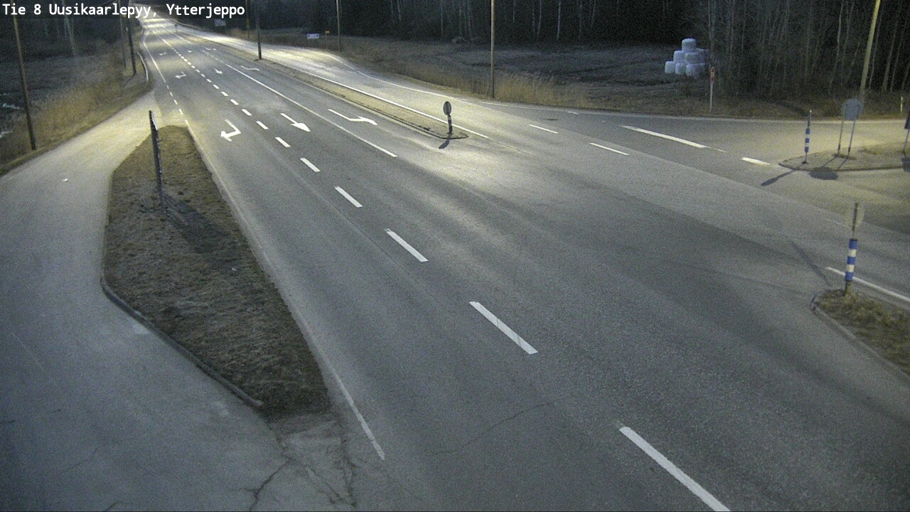 Weather Camera Image Road 8 Uusikaarlepyy, Ytterjeppo, Uusikaarlepyy, Pohjanmaa