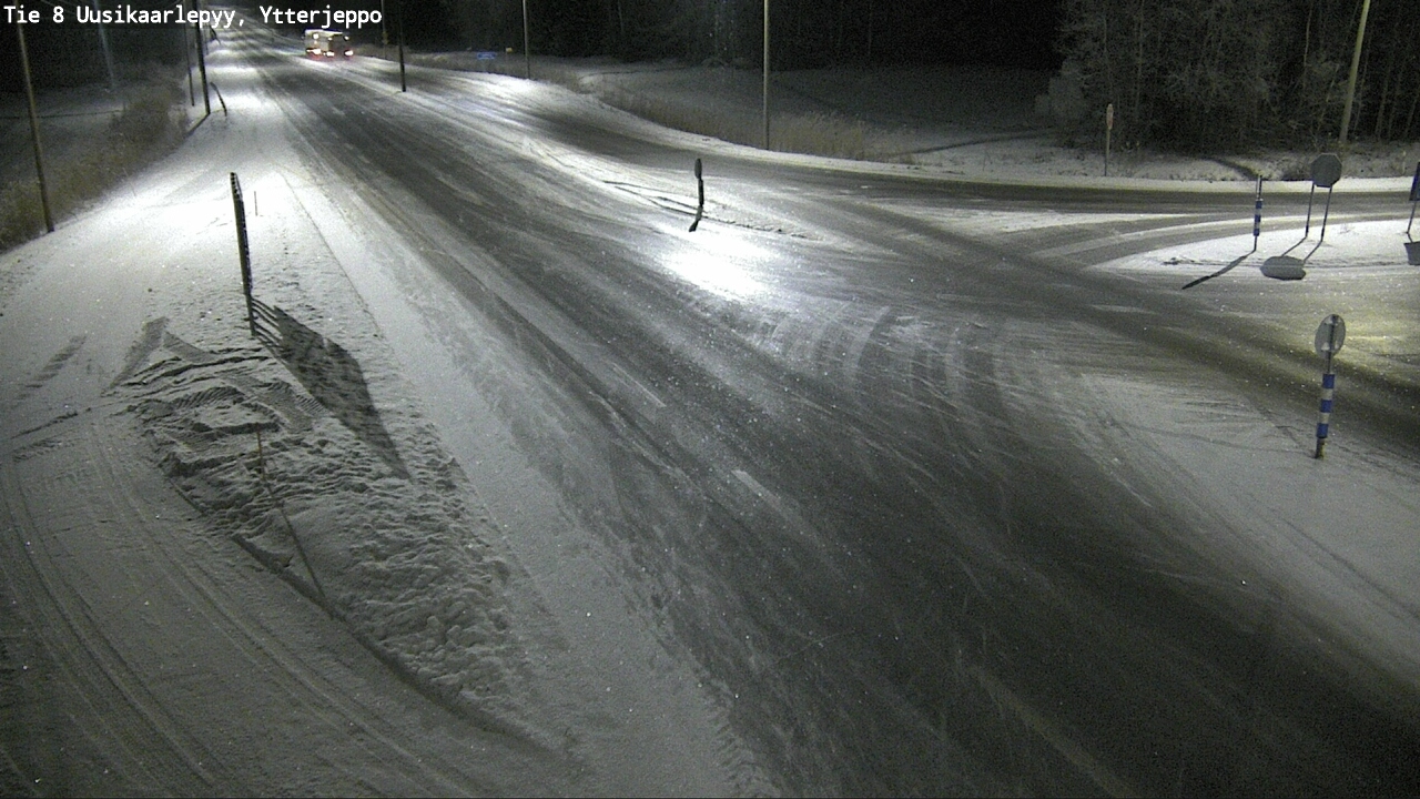 Kelikamerat Kuva Tie 8 Uusikaarlepyy, Ytterjeppo, Uusikaarlepyy, Pohjanmaa