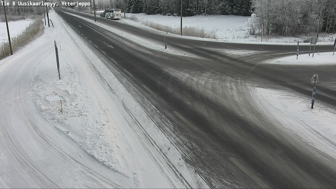 Weather Camera Image Road 8 Uusikaarlepyy, Ytterjeppo, Uusikaarlepyy, Pohjanmaa