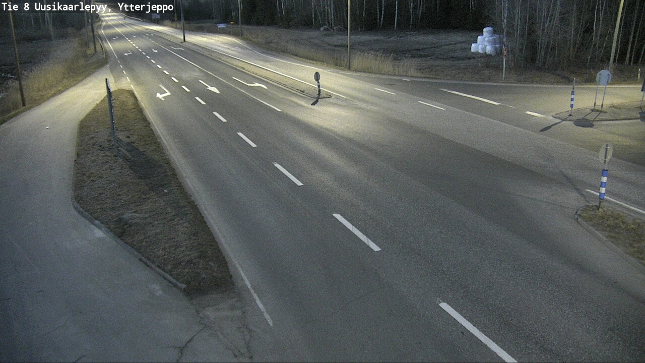 Weather Camera Image Road 8 Uusikaarlepyy, Ytterjeppo, Uusikaarlepyy, Pohjanmaa