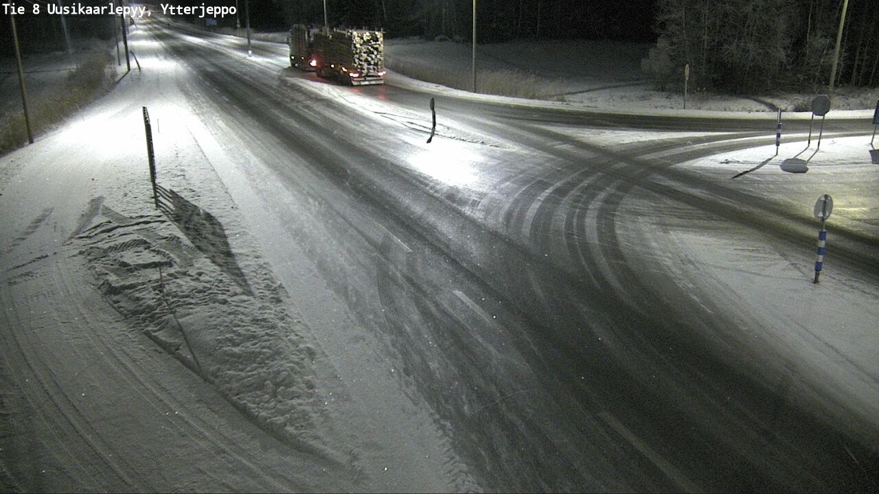 Kelikamerat Kuva Tie 8 Uusikaarlepyy, Ytterjeppo, Uusikaarlepyy, Pohjanmaa