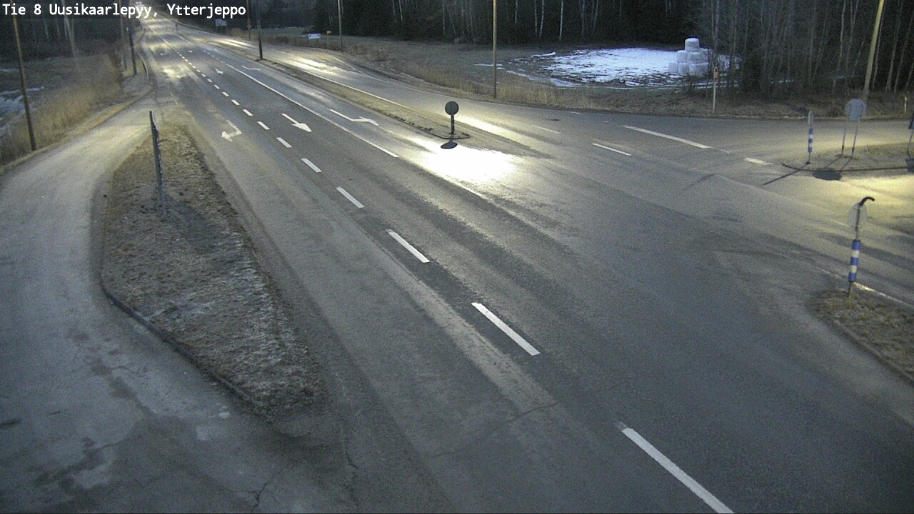 Kelikamerat Kuva Tie 8 Uusikaarlepyy, Ytterjeppo, Uusikaarlepyy, Pohjanmaa