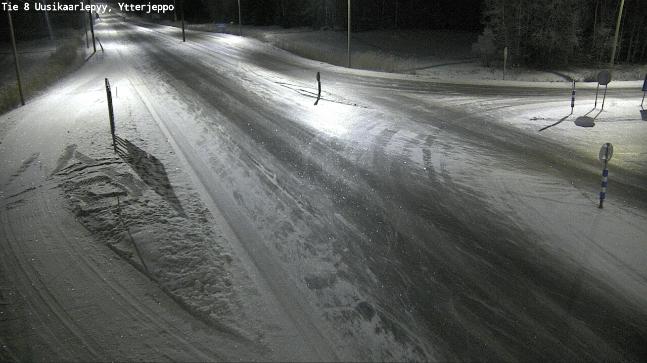 Kelikamerat Kuva Tie 8 Uusikaarlepyy, Ytterjeppo, Uusikaarlepyy, Pohjanmaa