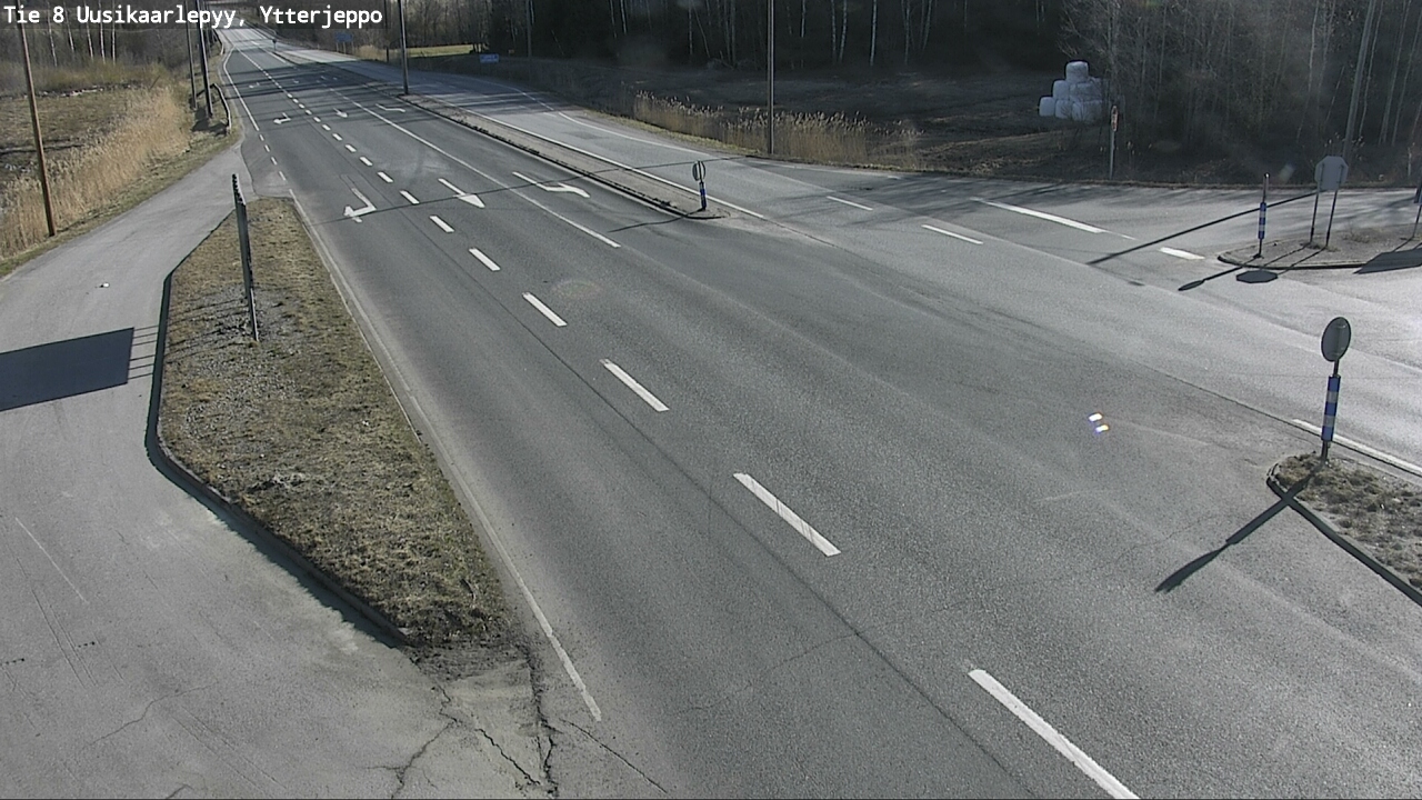Weather Camera Image Road 8 Uusikaarlepyy, Ytterjeppo, Uusikaarlepyy, Pohjanmaa