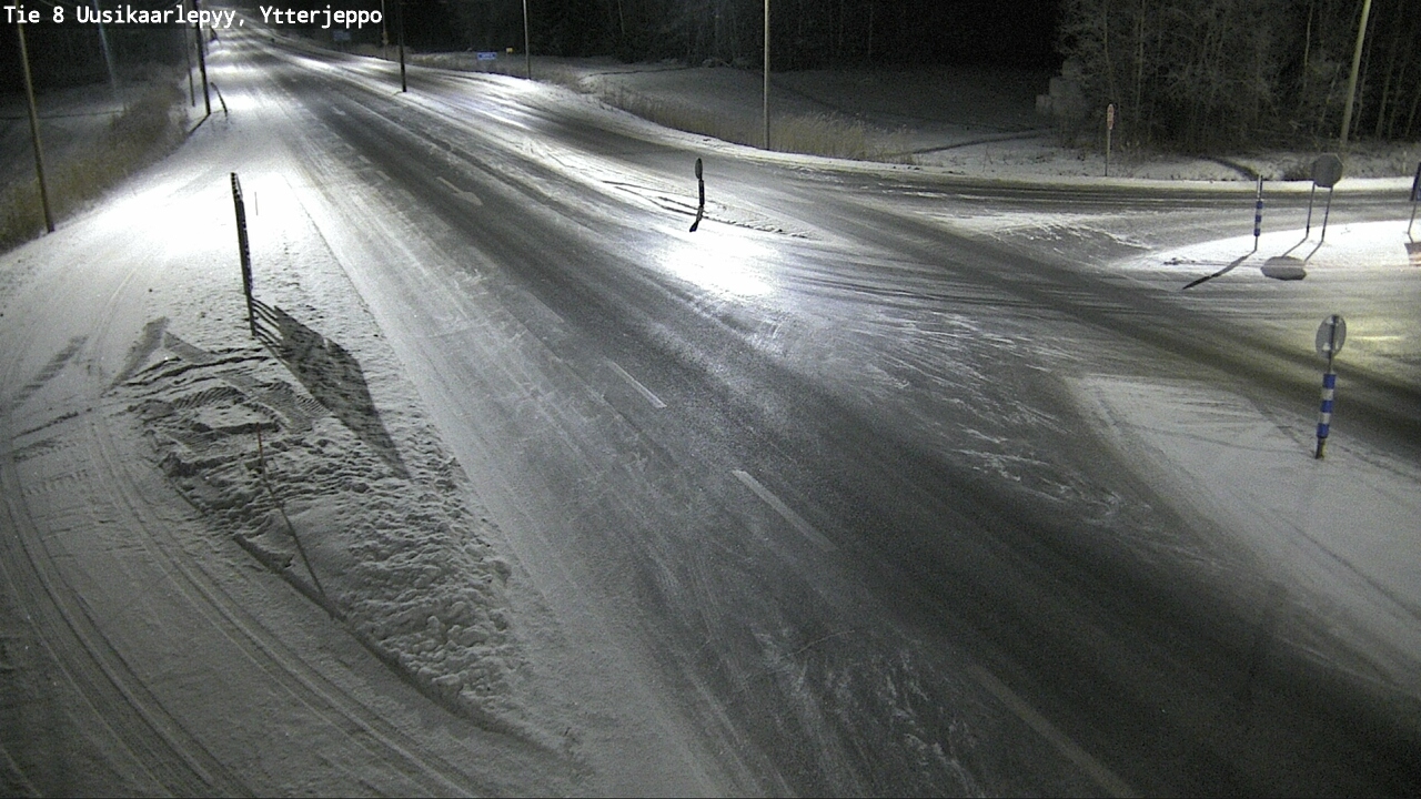 Kelikamerat Kuva Tie 8 Uusikaarlepyy, Ytterjeppo, Uusikaarlepyy, Pohjanmaa
