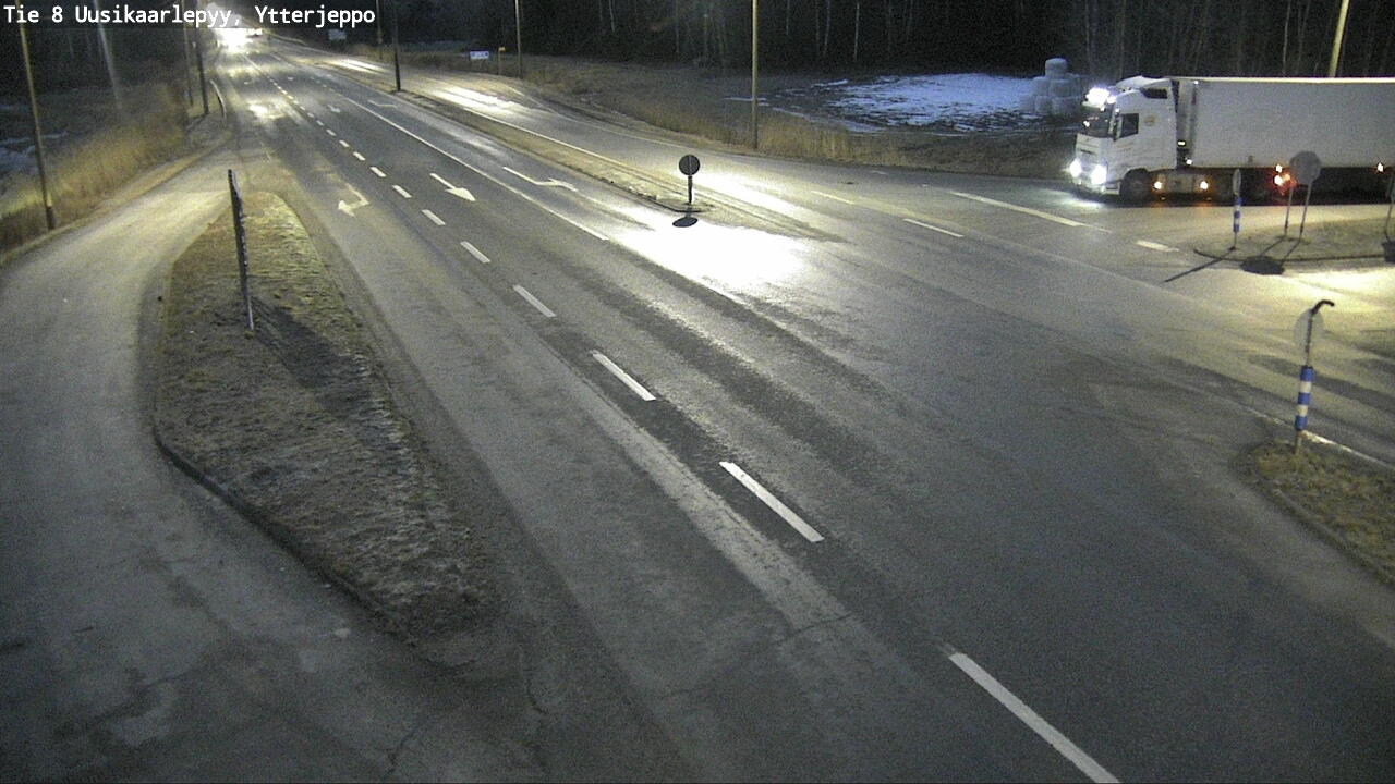 Kelikamerat Kuva Tie 8 Uusikaarlepyy, Ytterjeppo, Uusikaarlepyy, Pohjanmaa