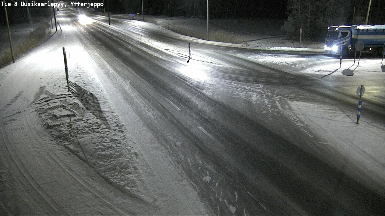 Kelikamerat Kuva Tie 8 Uusikaarlepyy, Ytterjeppo, Uusikaarlepyy, Pohjanmaa