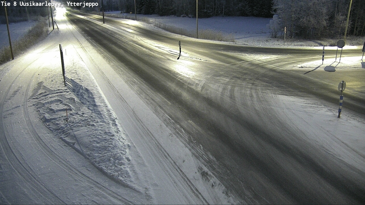Kelikamerat Kuva Tie 8 Uusikaarlepyy, Ytterjeppo, Uusikaarlepyy, Pohjanmaa
