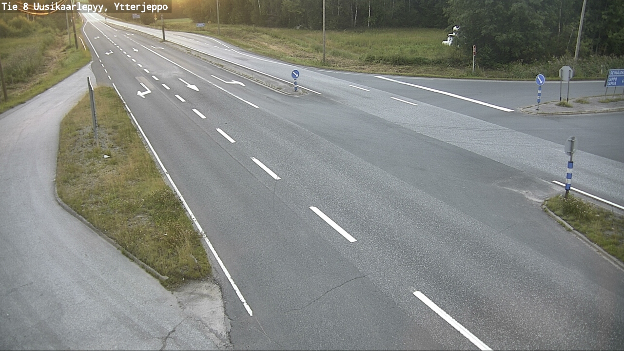 Weather Camera Image Road 8 Uusikaarlepyy, Ytterjeppo, Uusikaarlepyy, Pohjanmaa
